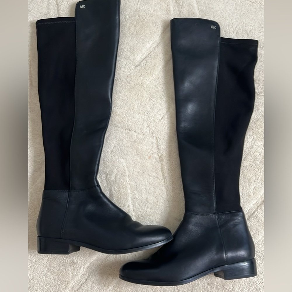 Michael Kors Boots Size 6